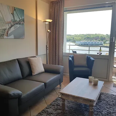Steinwarder 37, 6 Etage, 1 *